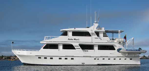 Aida Maria yacht galapagos islands